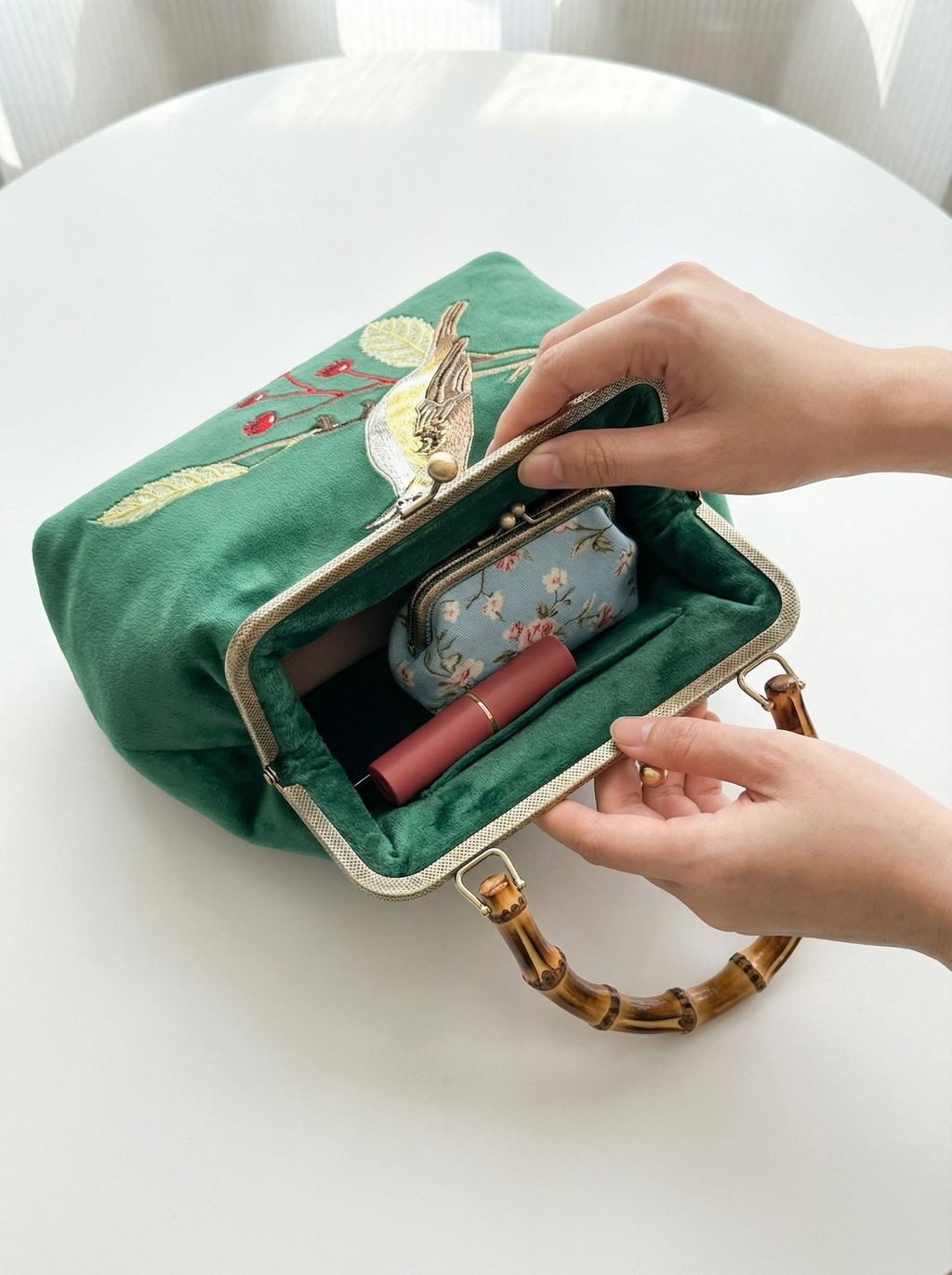 Gift redemption-women's velvet evening handbag -brown bird